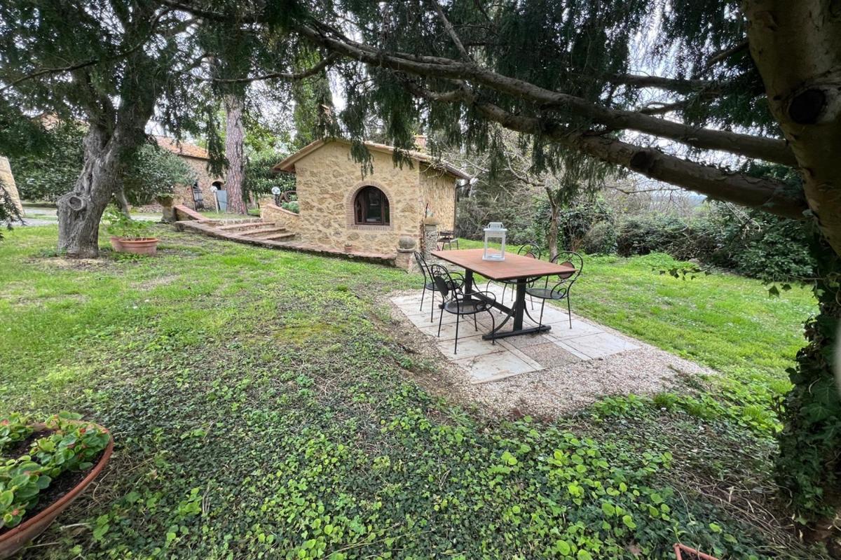 Podere Mona Pomarance Luaran gambar