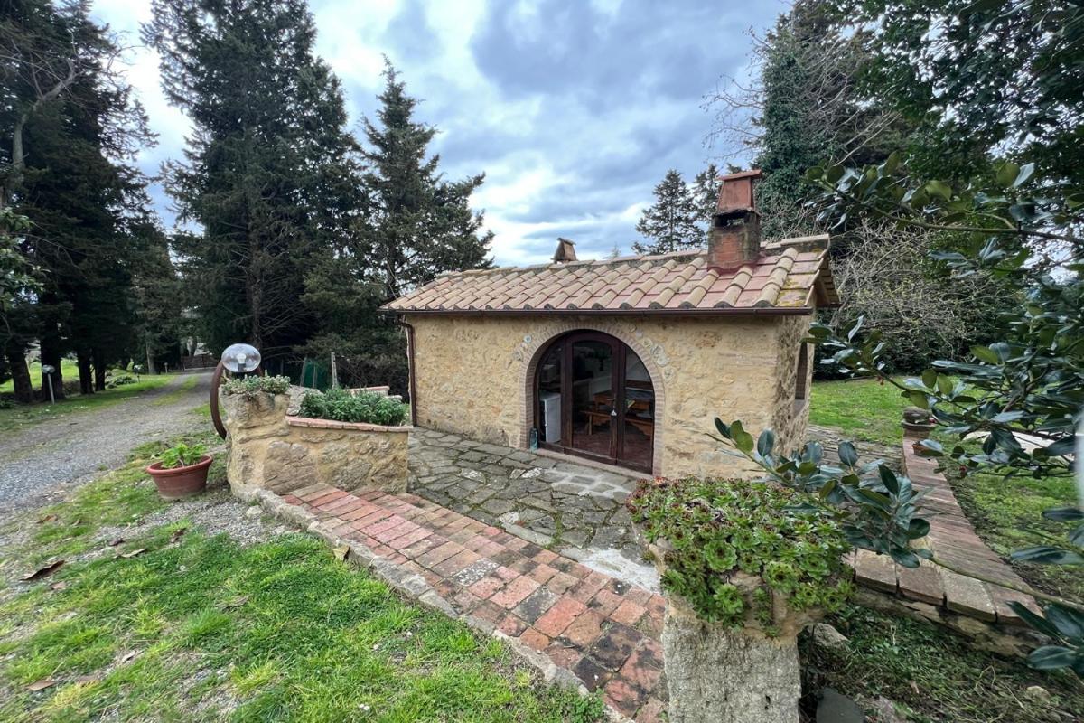 Podere Mona Pomarance Luaran gambar