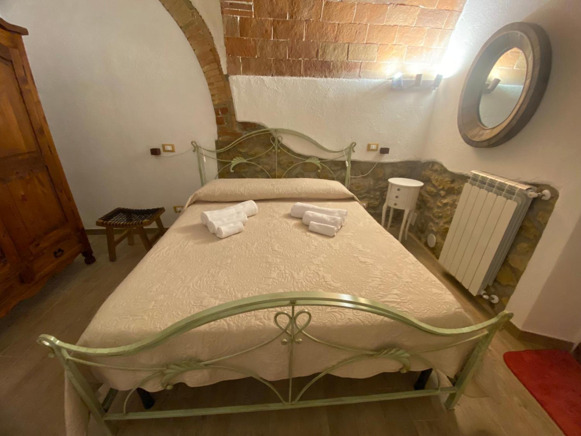 Podere Mona Pomarance Luaran gambar