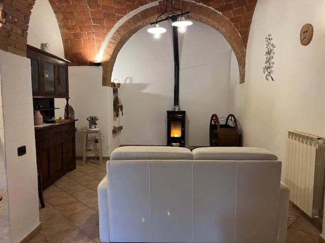 Podere Mona Pomarance Luaran gambar