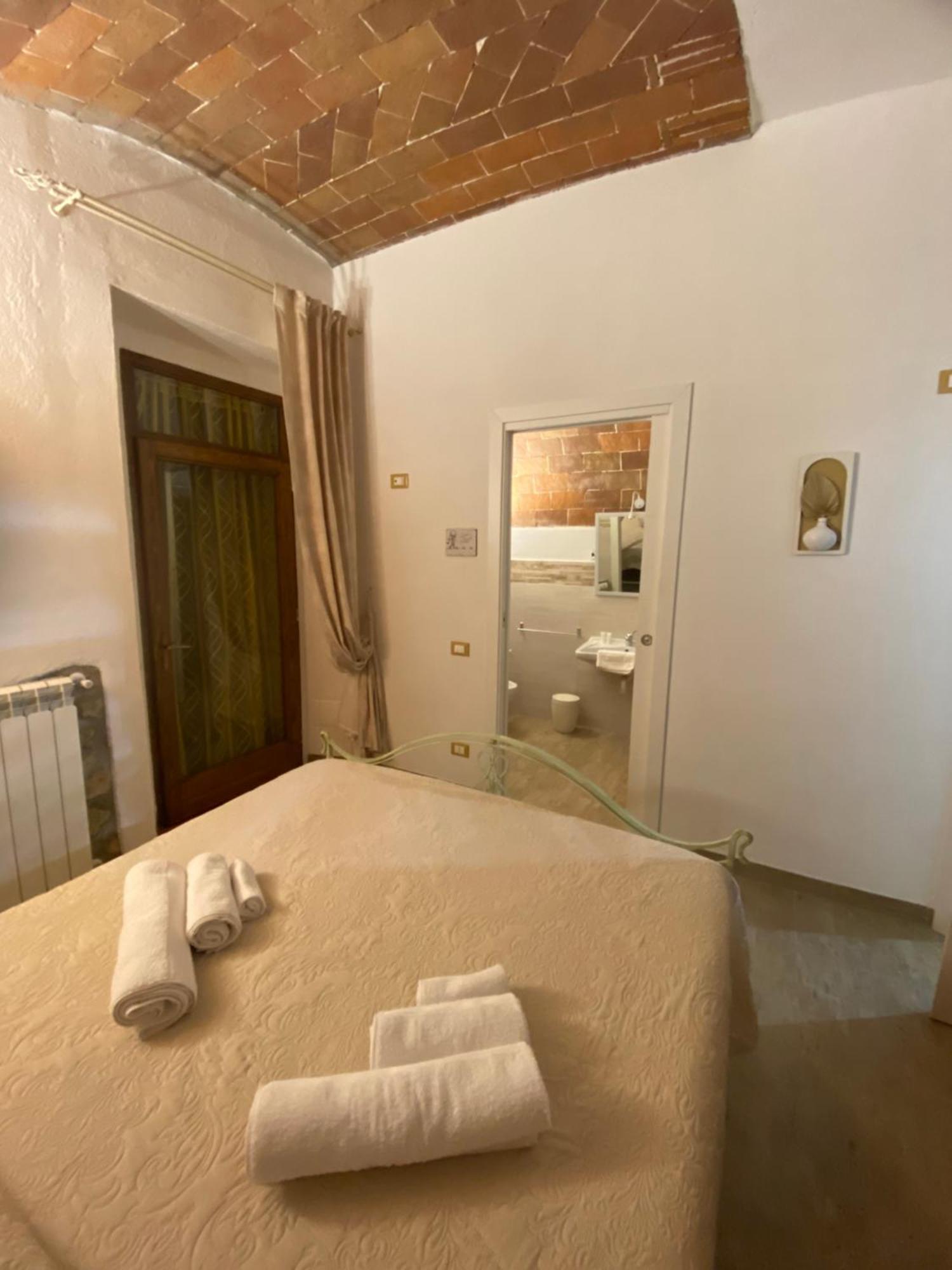 Podere Mona Pomarance Luaran gambar